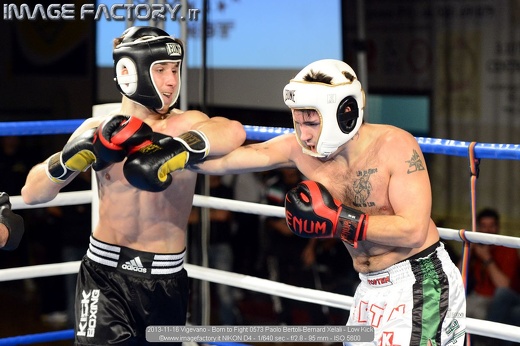 2013-11-16 Vigevano - Born to Fight 0573 Paolo Bertoli-Bernard Xelali - Low Kick